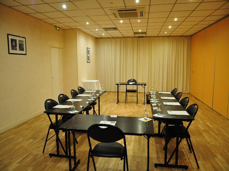 Centre